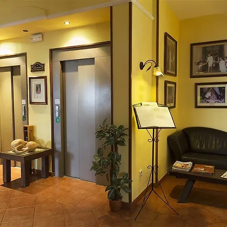 Hotel Y Balcon De Competa