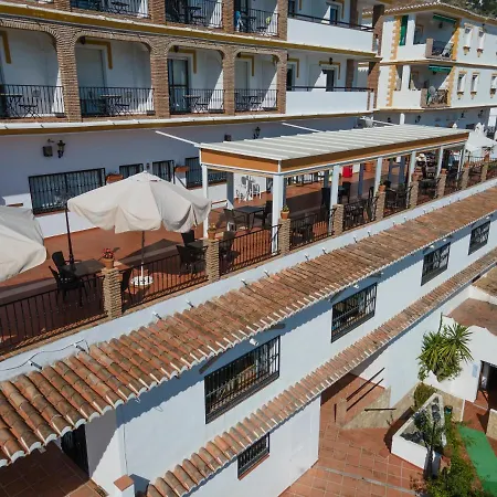 Y Balcon De 3*