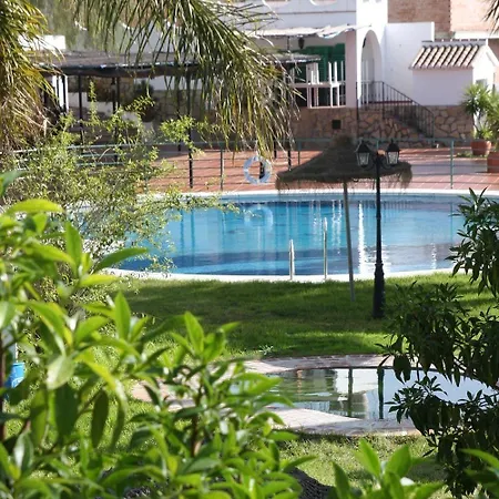 Y Balcon De Hotel 3*